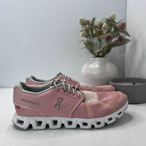 On Running Pink and White Women's Sneakers - Picture 4 of 10